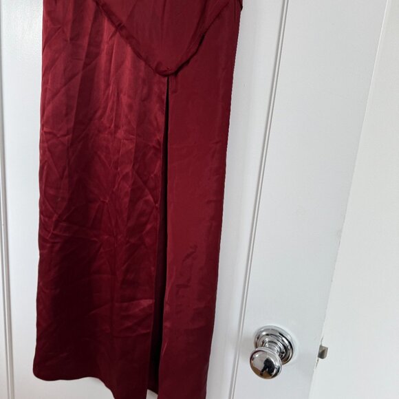 NWT Reformation Naila Satin Dress In Chianti Sz Small Slim Fit Thigh High Slit - Picture 5 of 8